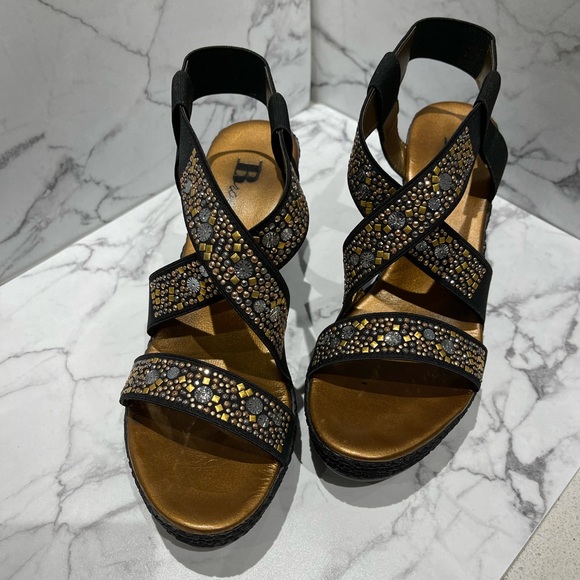 Browns Shoes - Browns Ladies Wedges